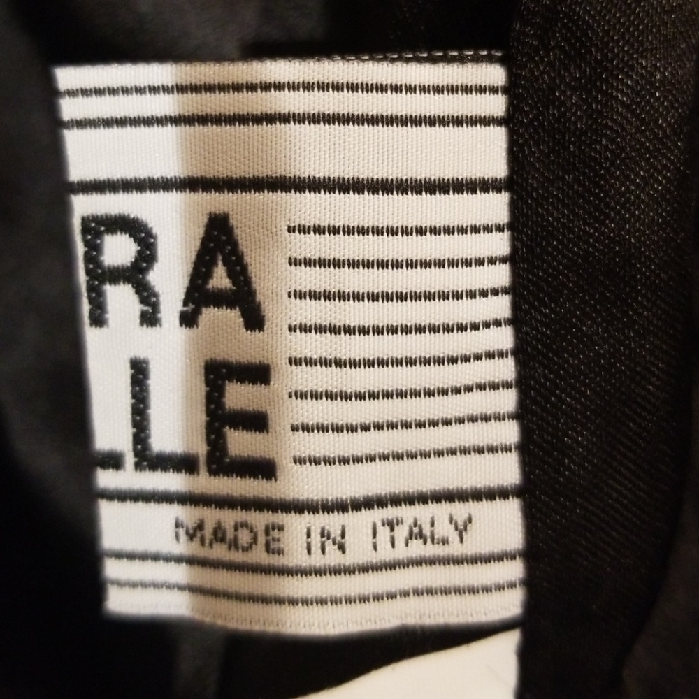 Skirt - Picture 2 of 2